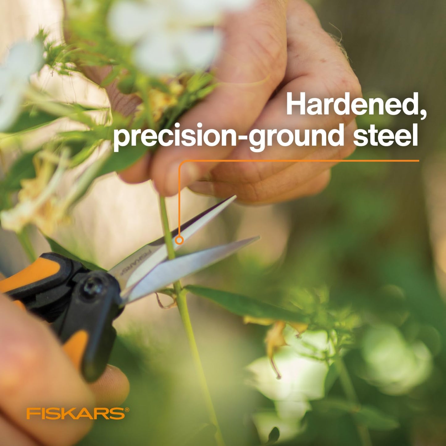Fiskars 6" Pruning Scissors for Flower Stems, Herbs, Buds, and Small Plants