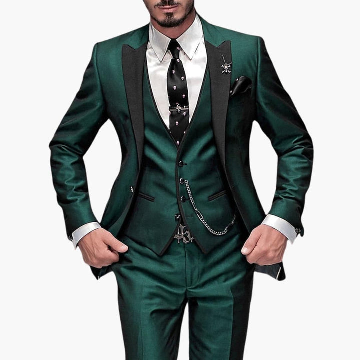 Stefano | Men’s Three-Piece Suit with Lapels and Fastening