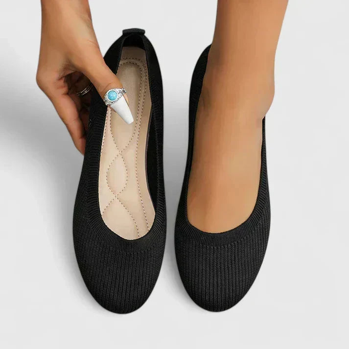 Regina | Orthopaedic Shoes with Cushioned Insole