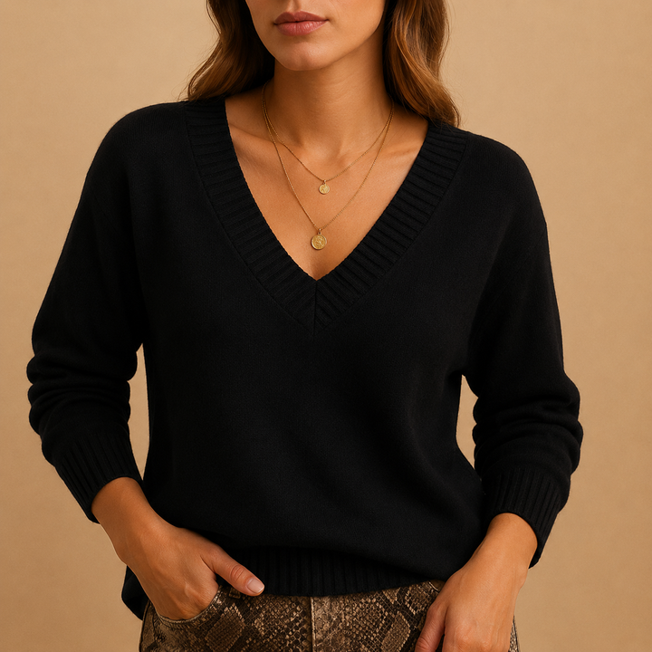 Peggy | Soft Knit Sweater with Ribbed V-Neckline and Ribbed Cuffs