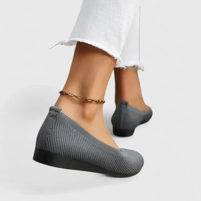 Regina | Orthopaedic Shoes with Cushioned Insole