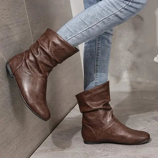 Dolcie | Flat Leather Ankle Boots with Slouch Detail