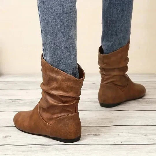 Dolcie | Flat Leather Ankle Boots with Slouch Detail