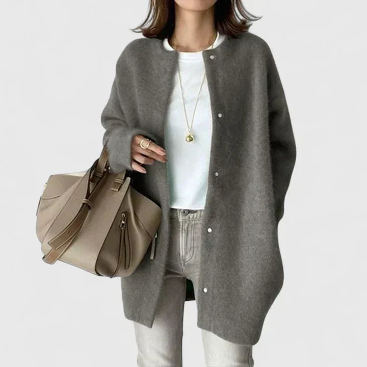 Samantha | Women's Oversized Knit Cardigan