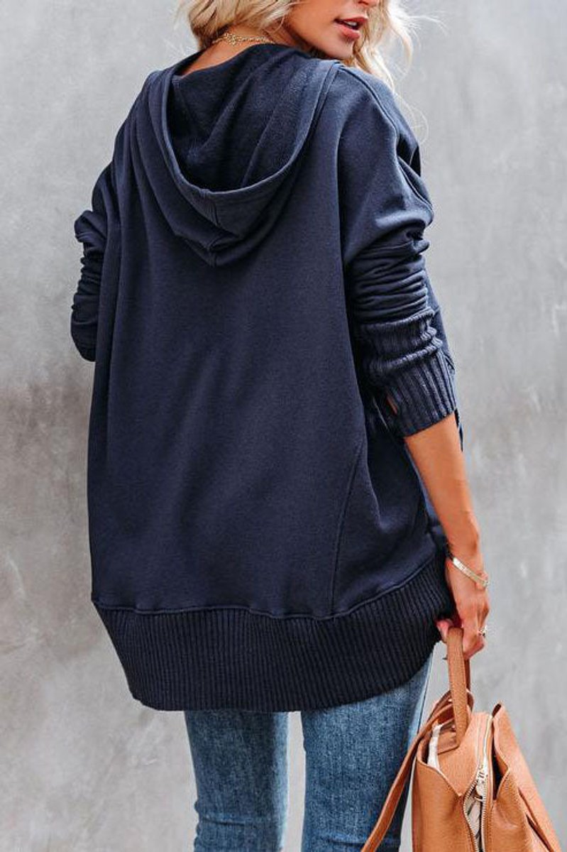 Effie | Oversized Hoodie with Snap Placket and Ribbed Sleeves