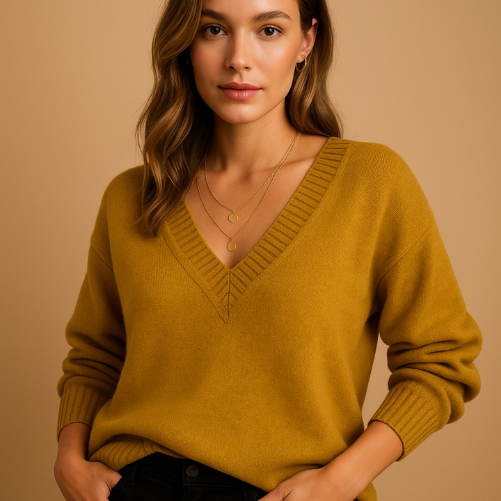 Peggy | Soft Knit Sweater with Ribbed V-Neckline and Ribbed Cuffs