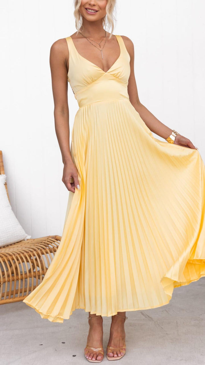 Juliet | Yellow Pleated V-Neck Autumn Maxi Dress
