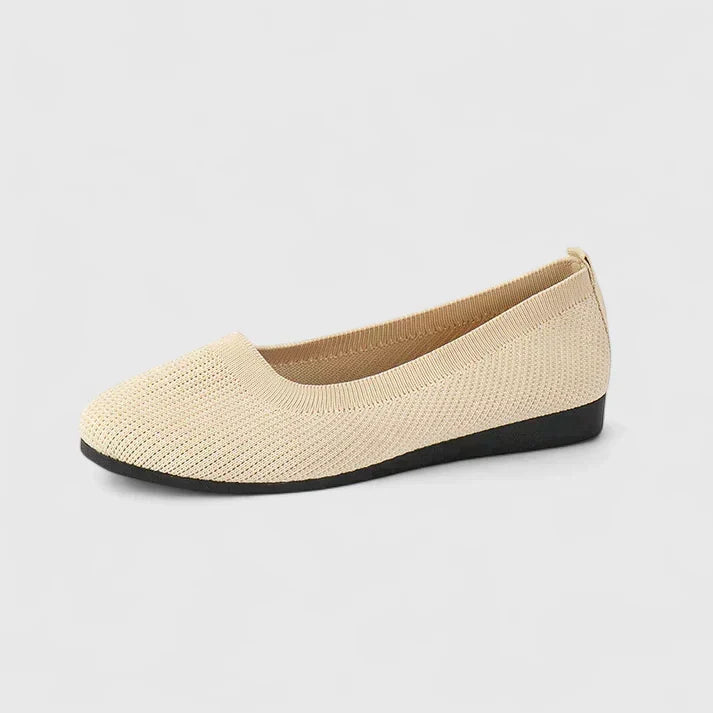 Regina | Orthopaedic Shoes with Cushioned Insole