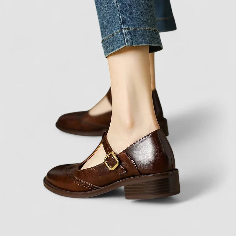 Nina | Women's leather Mary-Jane shoes with T-strap buckle